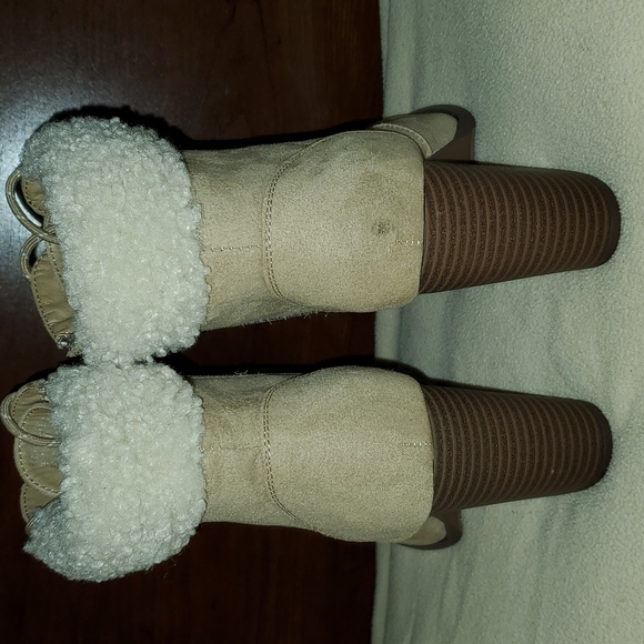 XOXO Maddie-2 Stone Boot Zip Up Closure Lace Front, Heel and Round Toe  6.5 - Picture 4 of 12